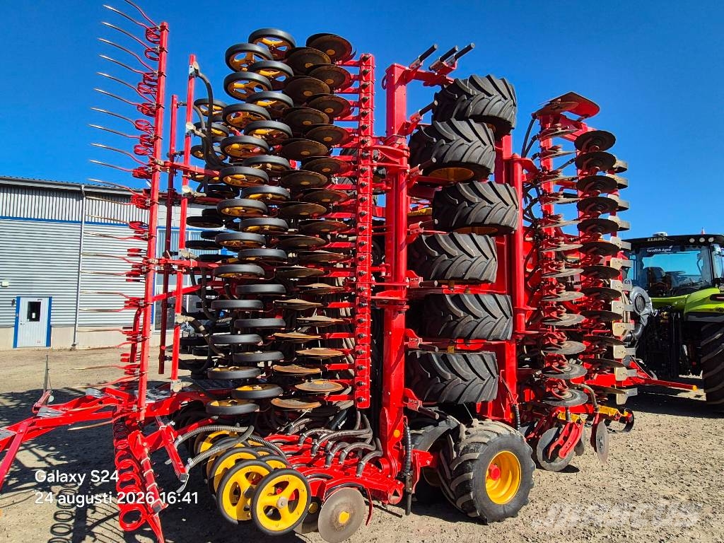 Väderstad Spirit ST 900 C FIX + BioDrill 360 Perforadoras combinadas