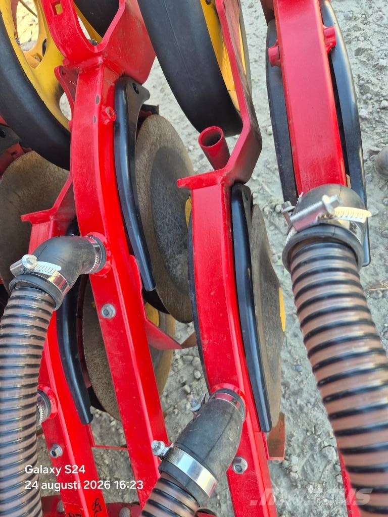 Väderstad Spirit ST 900 C FIX + BioDrill 360 Perforadoras combinadas