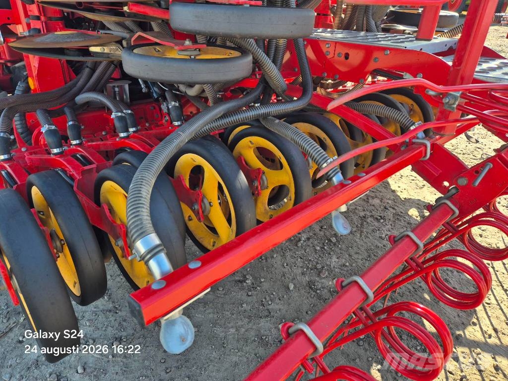 Väderstad Spirit ST 900 C FIX + BioDrill 360 Perforadoras combinadas