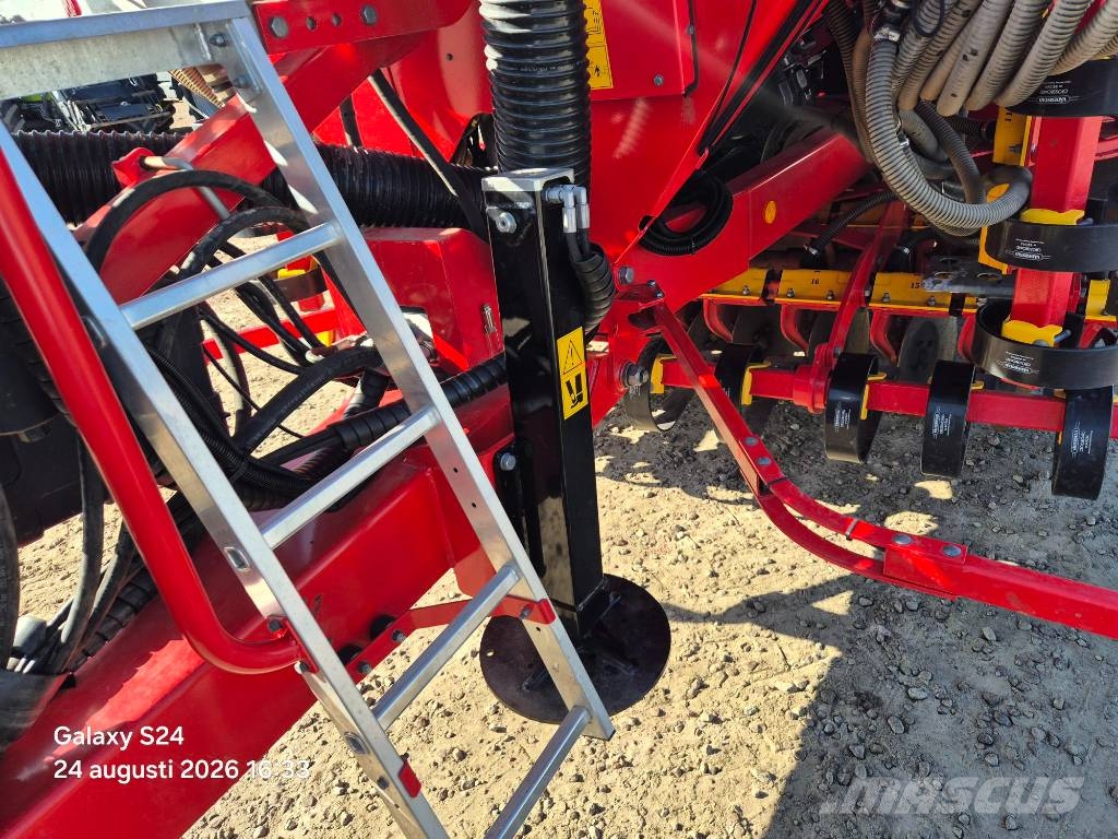 Väderstad Spirit ST 900 C FIX + BioDrill 360 Perforadoras combinadas