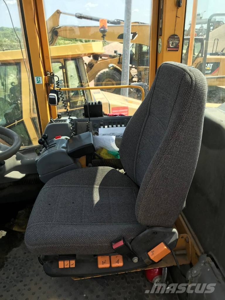 Volvo L 180 E Wheel loaders