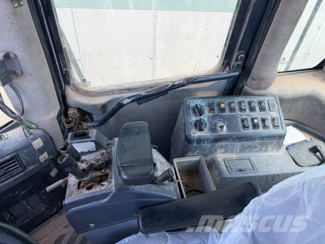 Komatsu WA 470-5H Utovarivači na kotačima