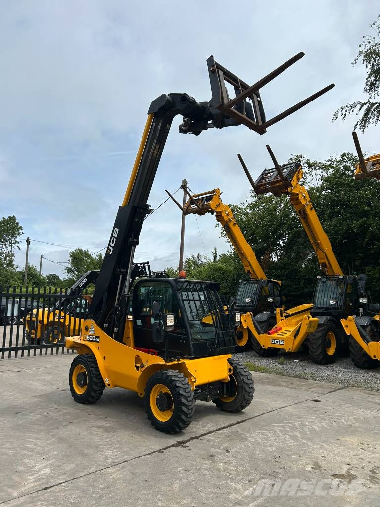 JCB 520-40 مناولات متداخلة