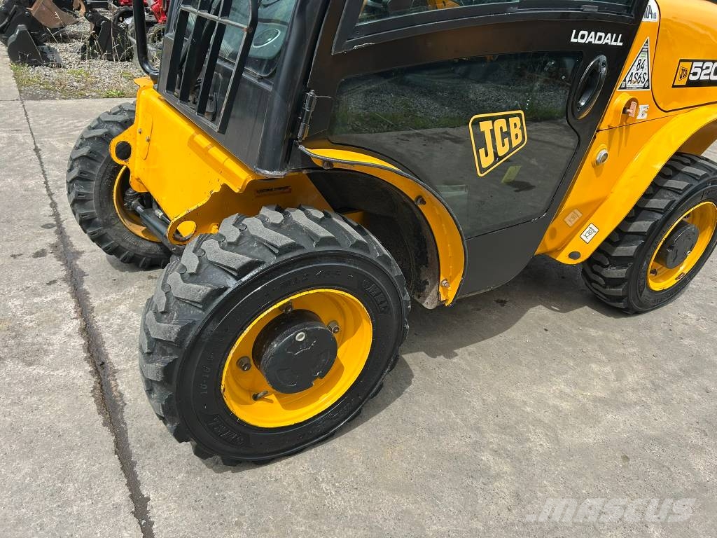 JCB 520-40 مناولات متداخلة