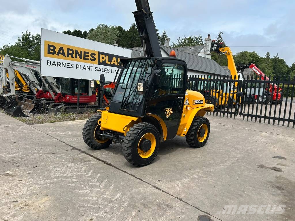 JCB 520-40 مناولات متداخلة