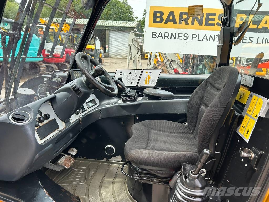 JCB 520-40 مناولات متداخلة