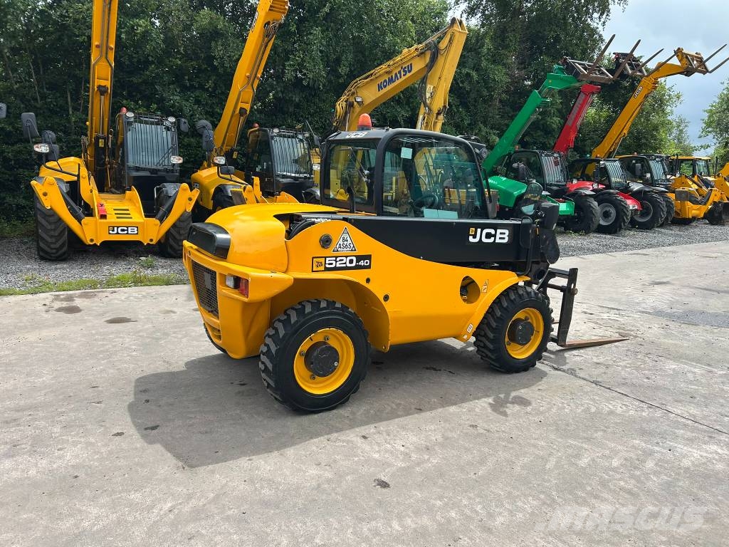 JCB 520-40 مناولات متداخلة