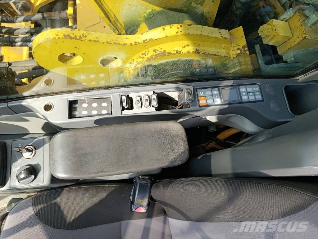 CAT 329 D Bagri goseničarji