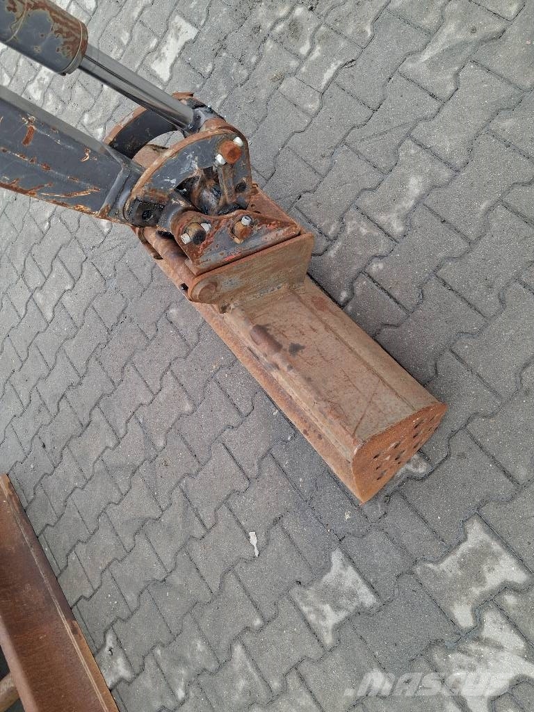 Volvo EC 15 B حفارات صغيرة أقل من 7 طن (حفارات صغيرة)