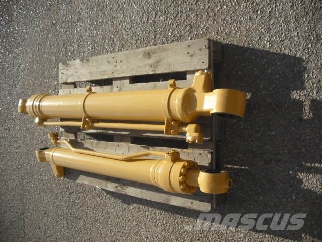 Komatsu PW180  2x cylinder hydraulic Excavadoras de ruedas