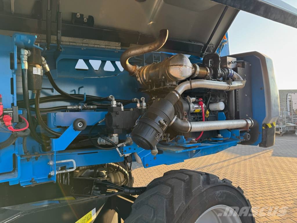Genie SX 135 XC Telescopic boom lifts