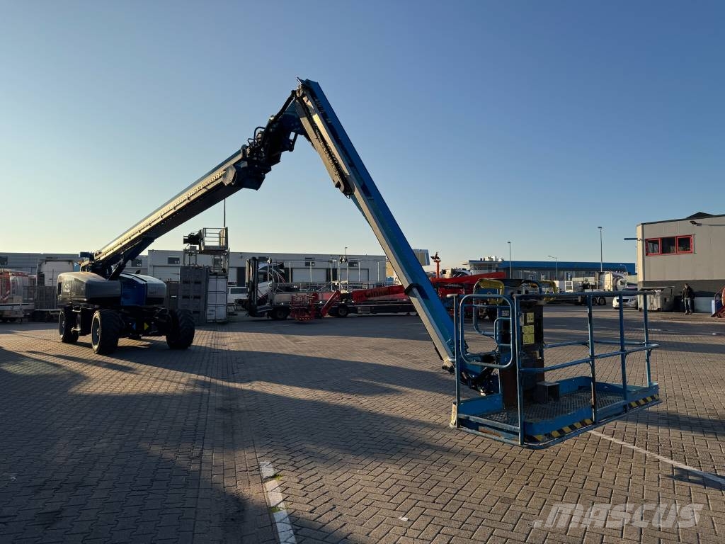 Genie SX 135 XC Telescopic boom lifts