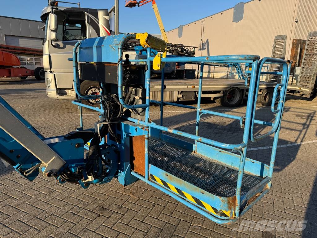 Genie SX 135 XC Telescopic boom lifts