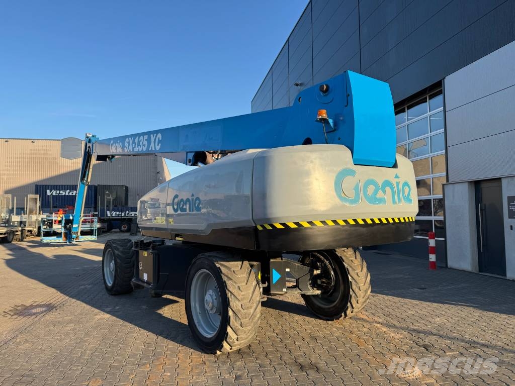 Genie SX 135 XC Telescopic boom lifts