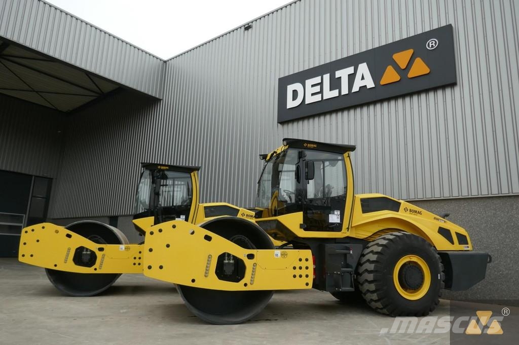 Bomag BW226-5CL مداحل أحادية الأسطوانة