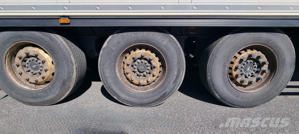 Schmitz Cargobull Trailer Reefer Flower Width & Dual Temp & Double S Koel-vries opleggers