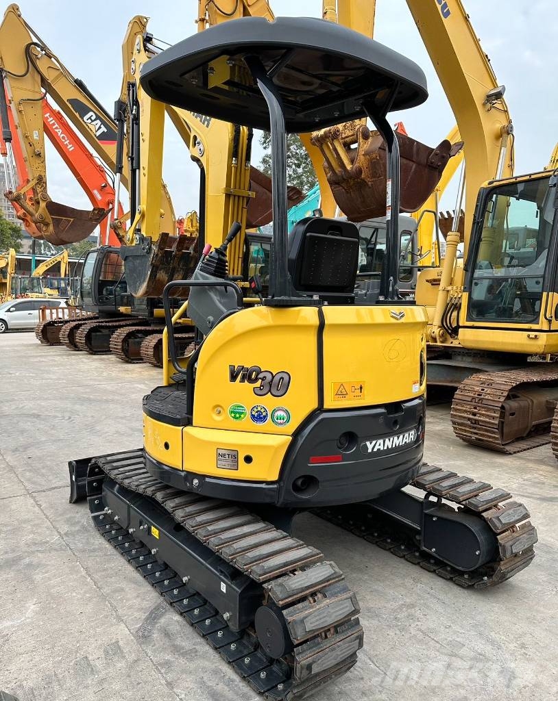 Yanmar Vio 30 Lánctalpas kotrók