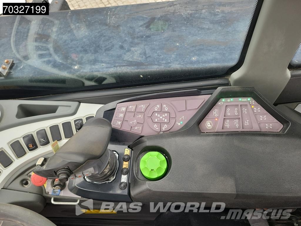 Merlo ROTO 40.18 S Remote Control مناولات متداخلة