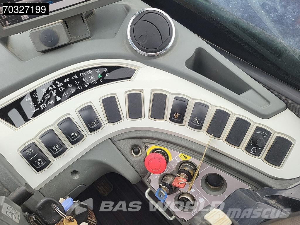 Merlo ROTO 40.18 S Remote Control مناولات متداخلة