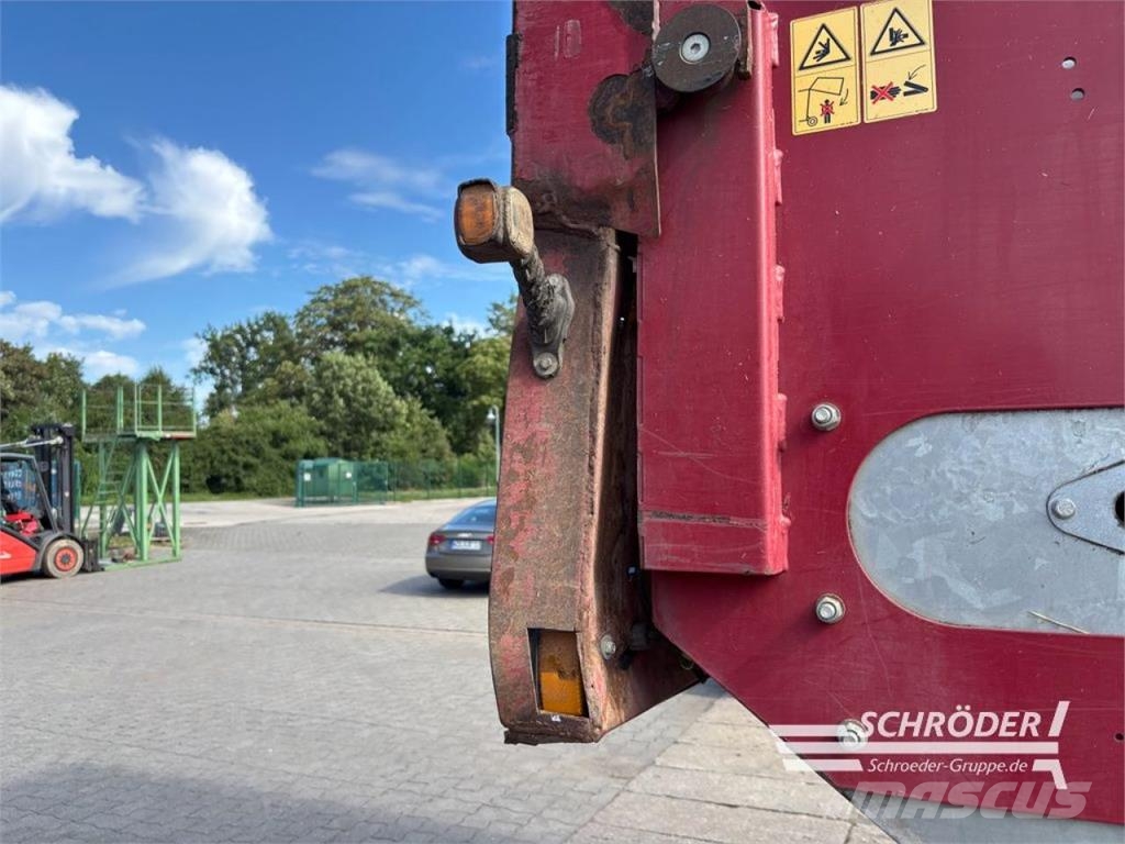 Strautmann GIGA TRAILER 4602 مقطورة حبوب