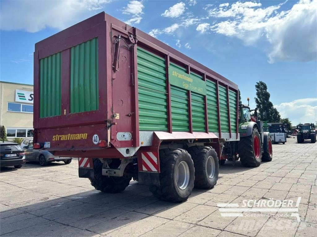 Strautmann GIGA TRAILER 4602 مقطورة حبوب