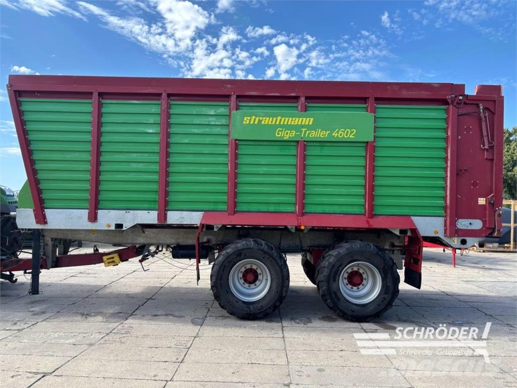 Strautmann GIGA TRAILER 4602 مقطورة حبوب