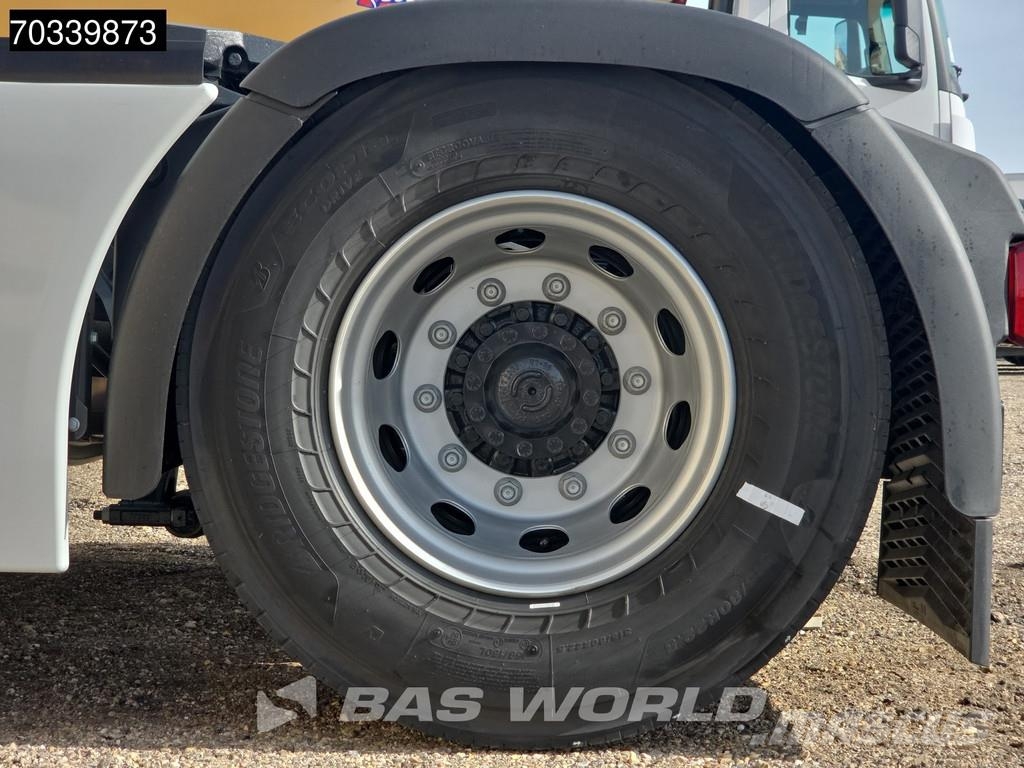 Iveco S-Way 500 4X2 NEW! FULL AIR Retarder 930L Tanks Pa Sattelzugmaschinen