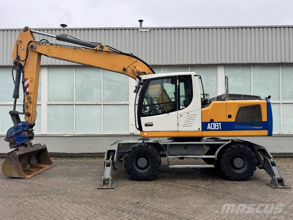 Liebherr A 920 Bagri na kolesih
