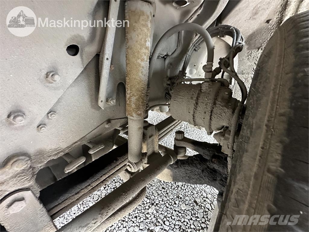 Scania R500LB6X2MNA Camiones con caja de remolque