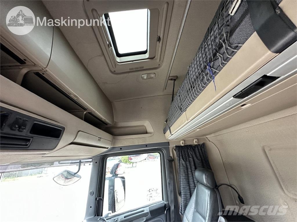 Scania R500LB6X2MNA Camiones con caja de remolque