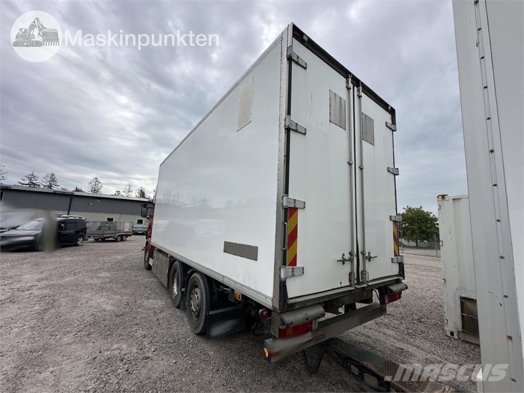 Scania R500LB6X2MNA Camiones con caja de remolque