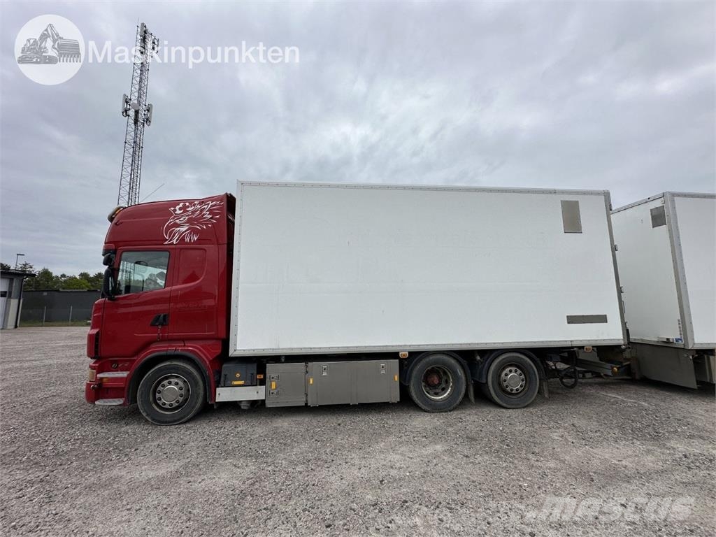 Scania R500LB6X2MNA Camiones con caja de remolque