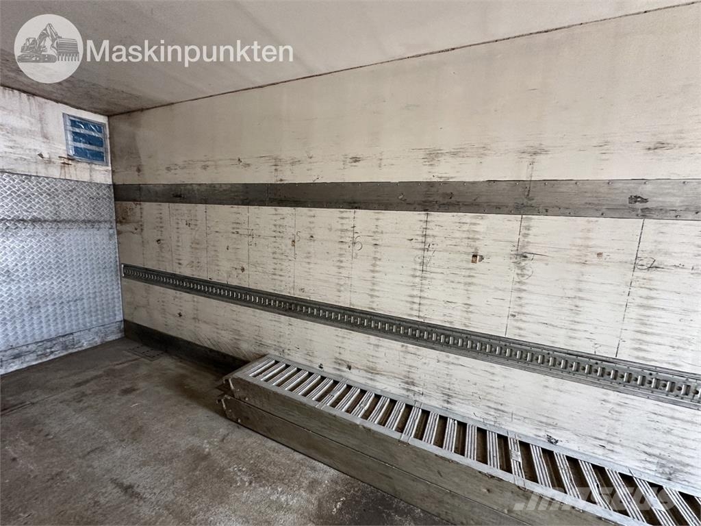 Scania R500LB6X2MNA Camiones con caja de remolque