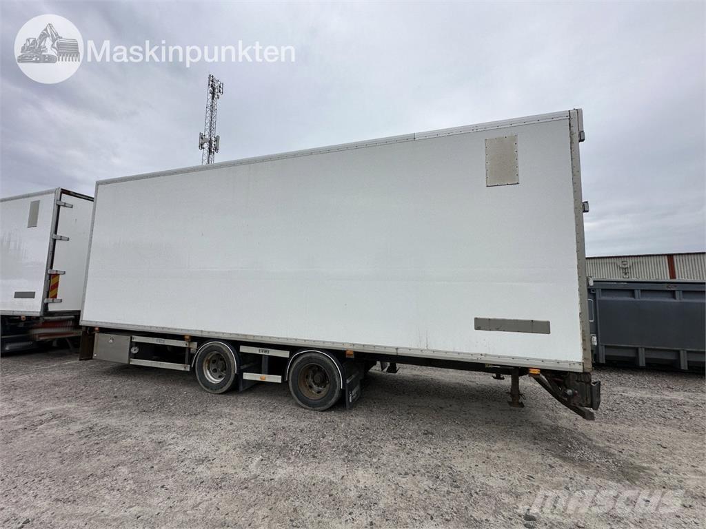 Scania R500LB6X2MNA Camiones con caja de remolque