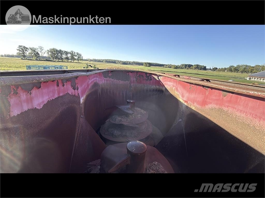 Taarup KDM 28D Voedermachines