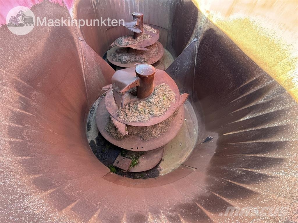 Taarup KDM 28D Voedermachines