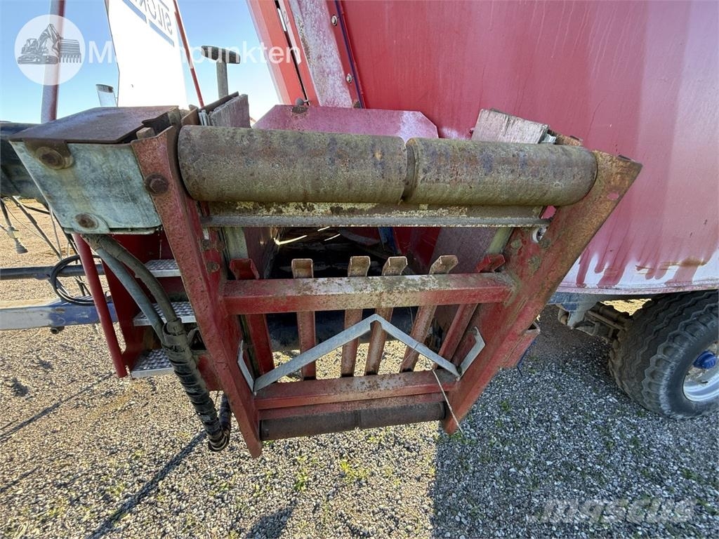 Taarup KDM 28D Voedermachines