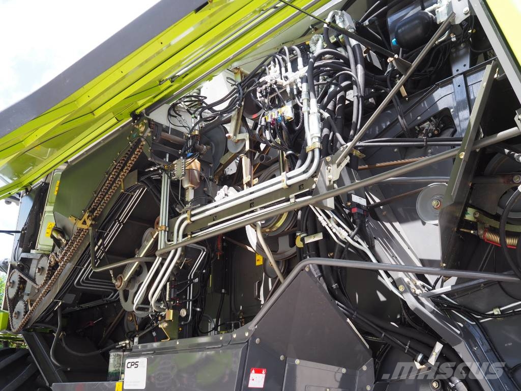 CLAAS Lexio 740 4x4 V680 / V770 Зернозбиральні комбайни