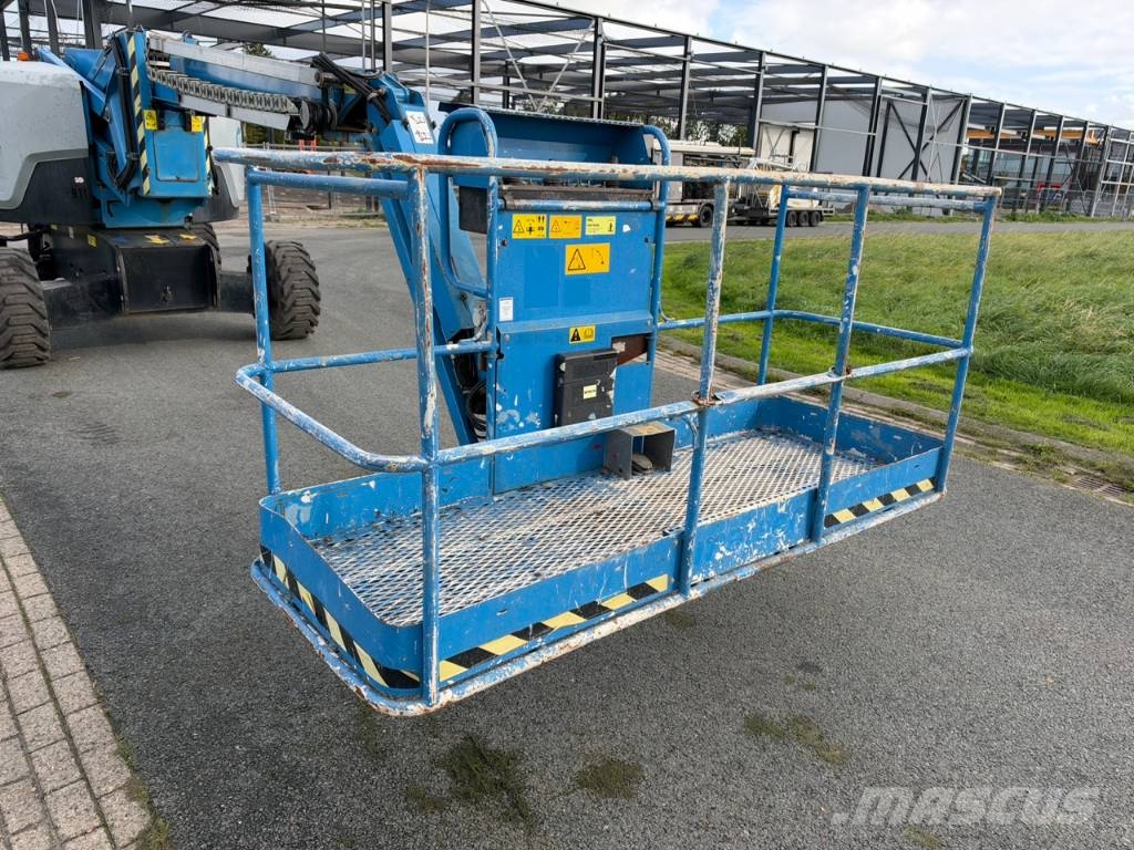 Genie Z62/40 Knikarm hooogwerker 21 meter Knikarmhoogwerkers