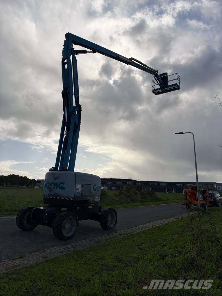 Genie Z62/40 Knikarm hooogwerker 21 meter Knikarmhoogwerkers