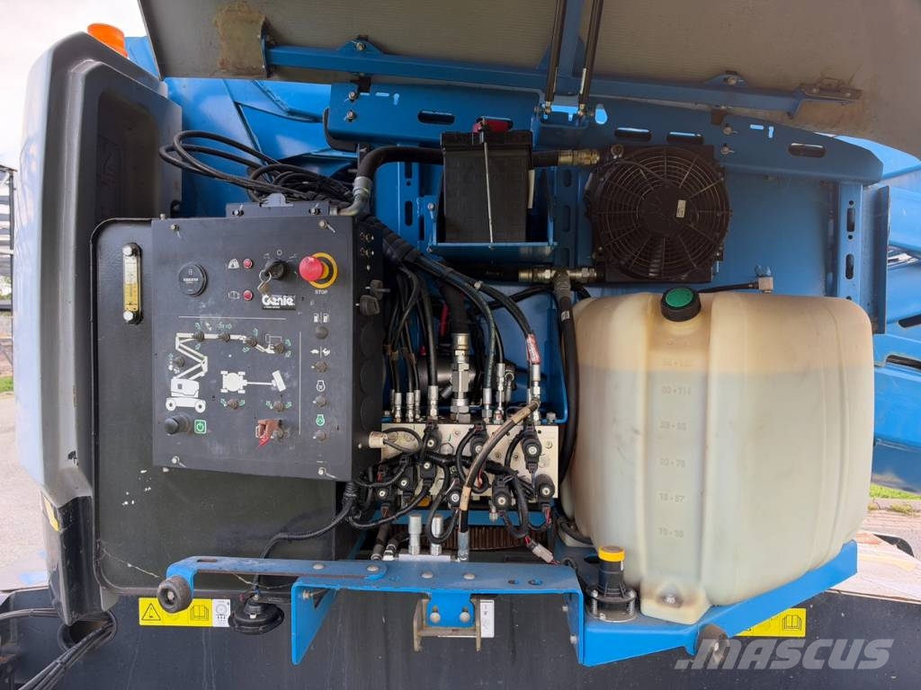 Genie Z62/40 Knikarm hooogwerker 21 meter Knikarmhoogwerkers