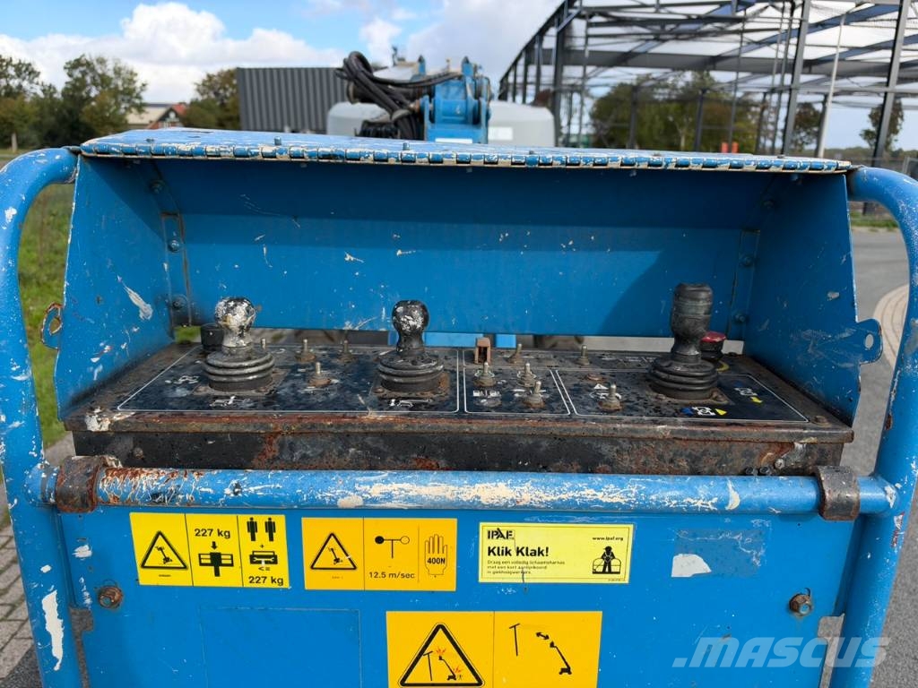 Genie Z62/40 Knikarm hooogwerker 21 meter Knikarmhoogwerkers