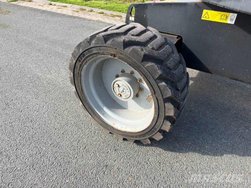 Genie Z62/40 Knikarm hooogwerker 21 meter Knikarmhoogwerkers