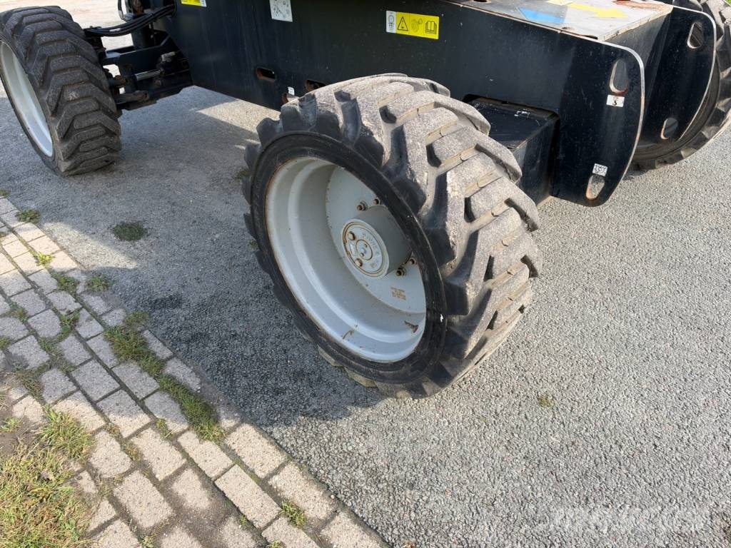 Genie Z62/40 Knikarm hooogwerker 21 meter Knikarmhoogwerkers