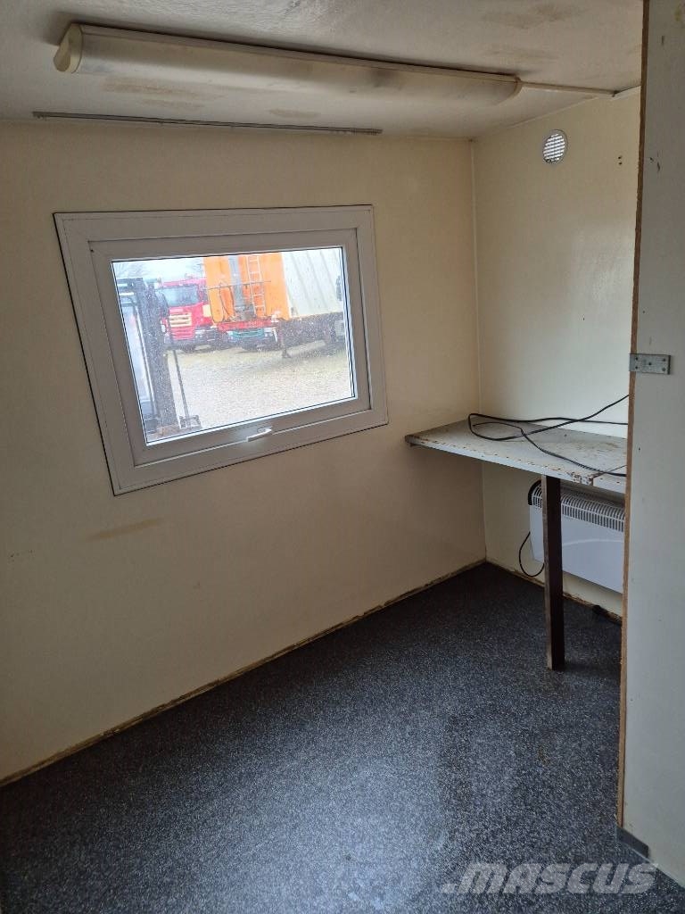 Eurowagon 2000 kg /køkken / kontor / soverum / kontor Avto prikolice