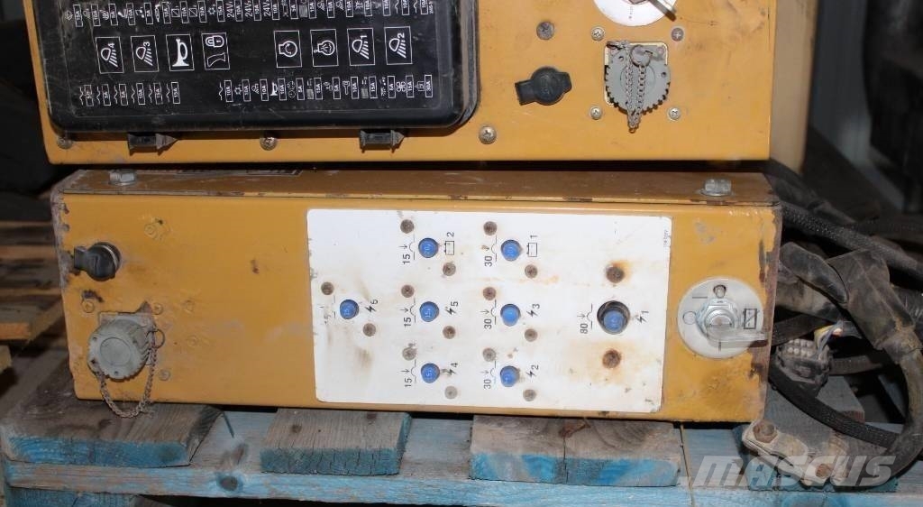 CAT 385 ΒC Εlectrical Panel (Ηλεκτρολογικός Πίνακας) Electronics