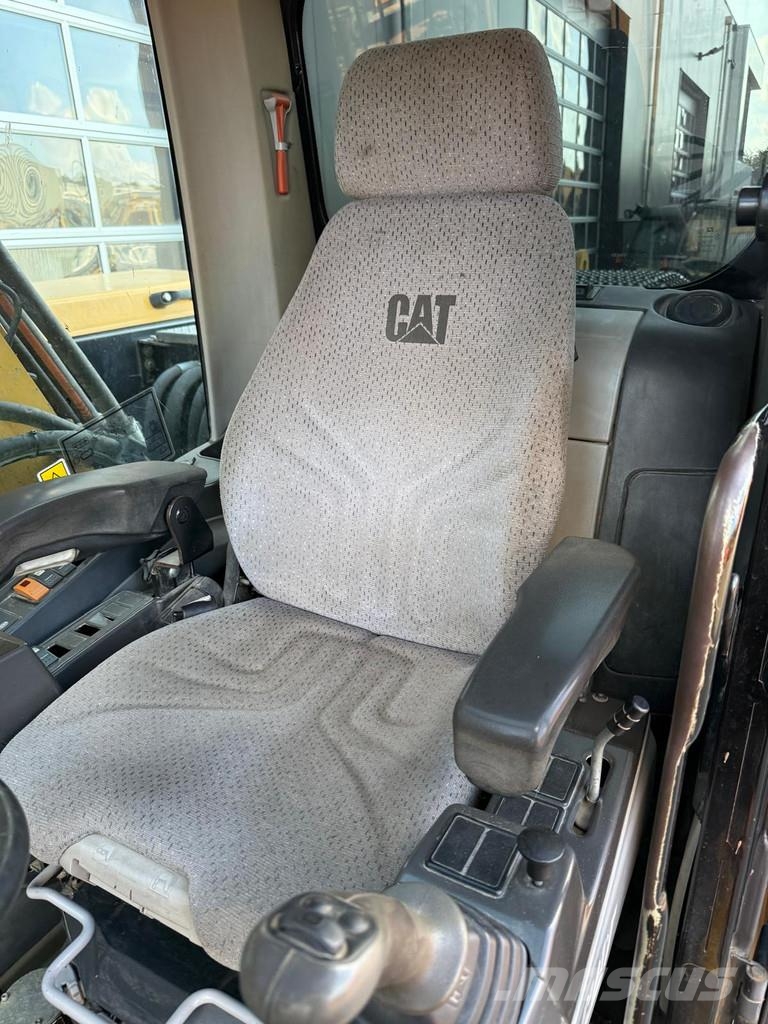CAT M318D | A/C | German Machine! Bagri na kolesih