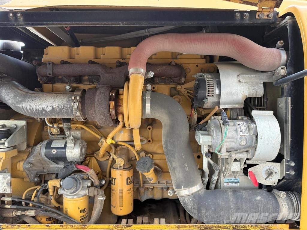 CAT M318D | A/C | German Machine! Bagri na kolesih