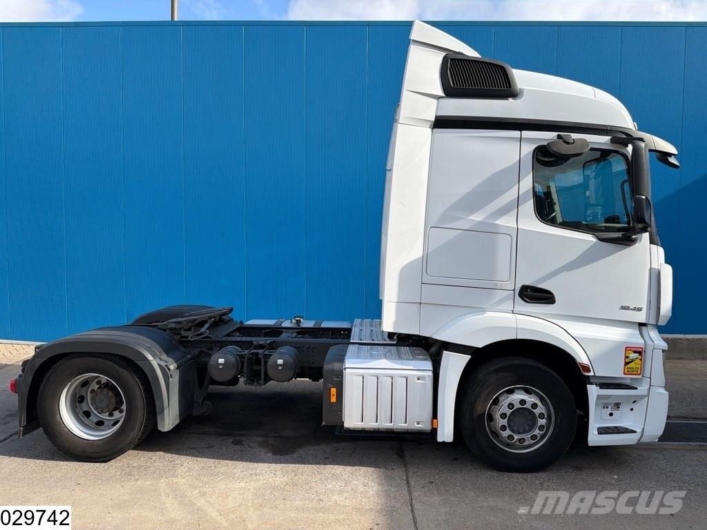 Mercedes-Benz Actros 1845 EURO 6 Vetopöytäautot