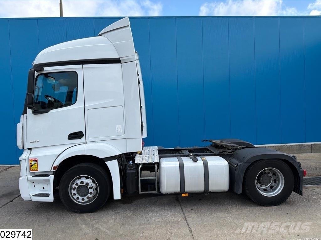 Mercedes-Benz Actros 1845 EURO 6 Vetopöytäautot